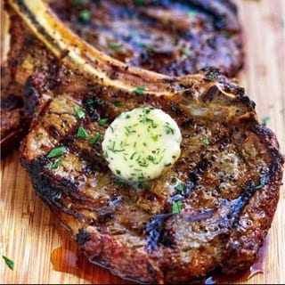 Tomahawk Steak Special